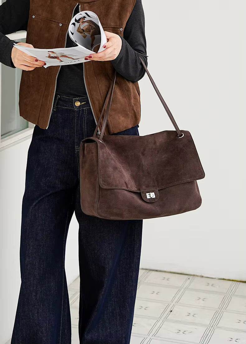 Matná semišová crossbody taška Ruth