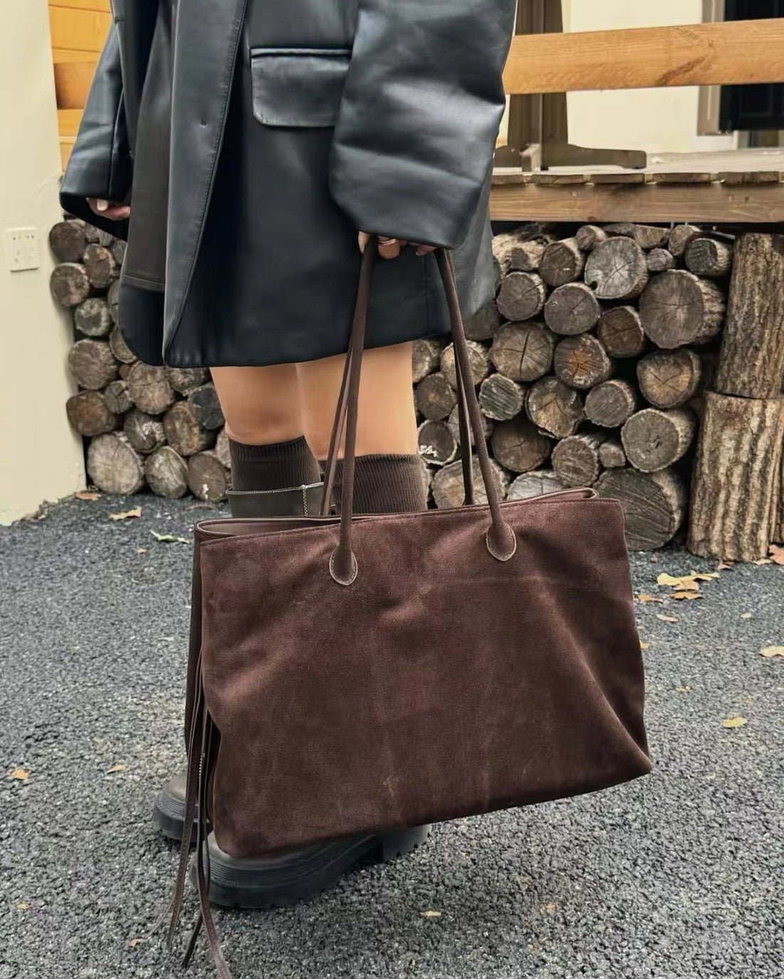 Carly taška tote z vyhlazeného semiše