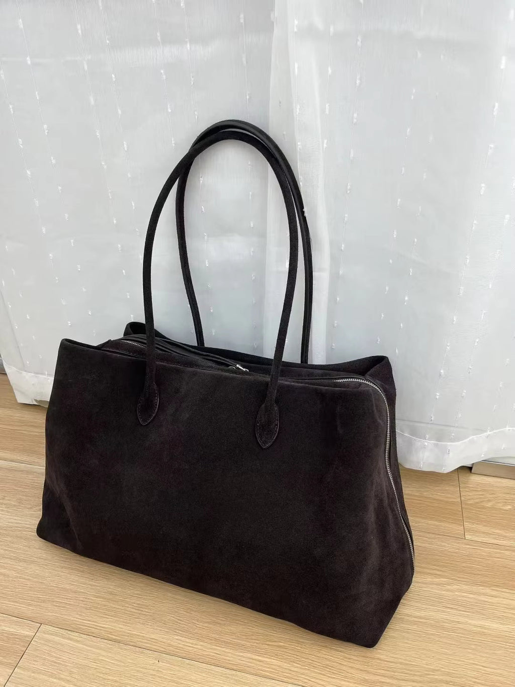 Carly taška tote z vyhlazeného semiše