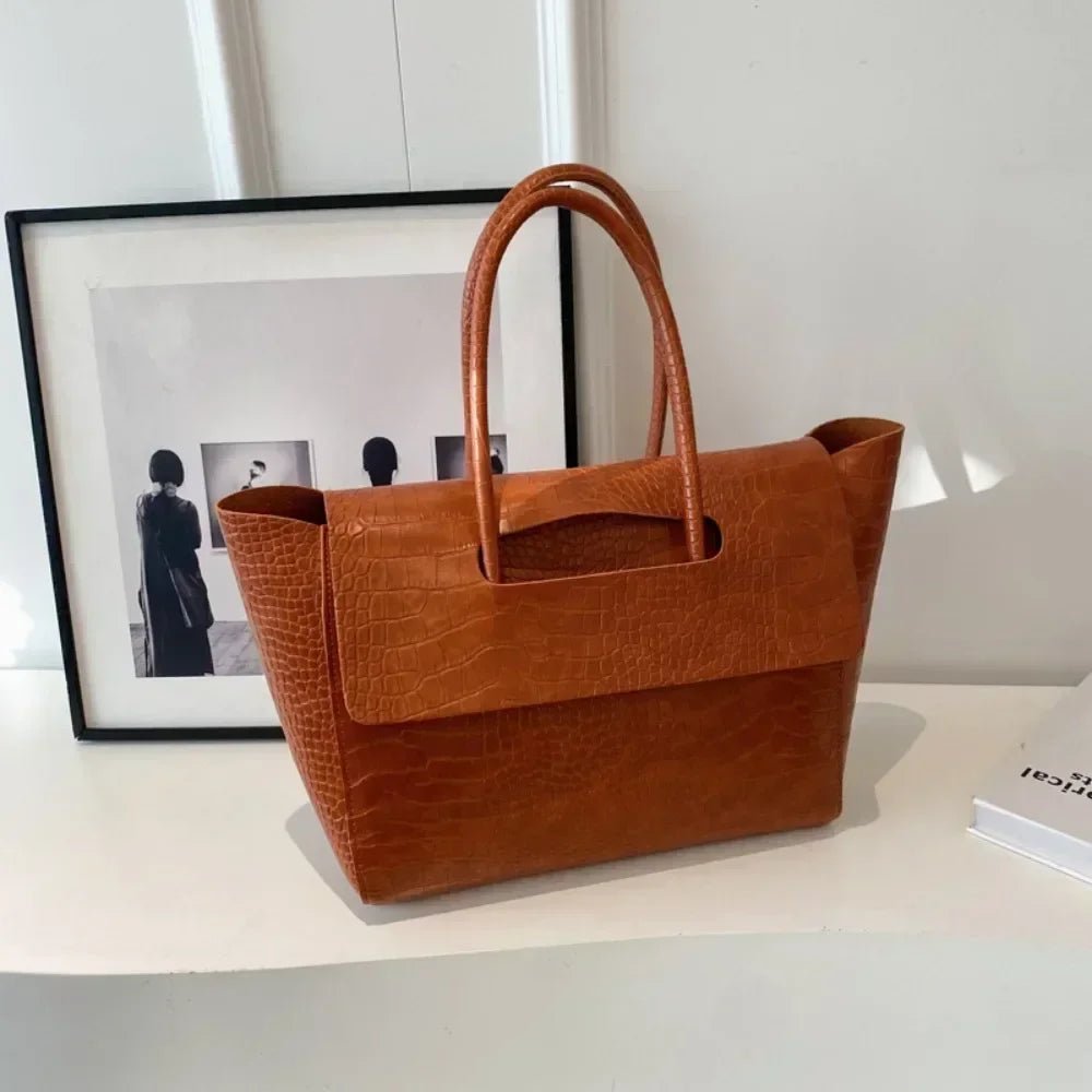 Kožená shopper taška Jessica s ražbou