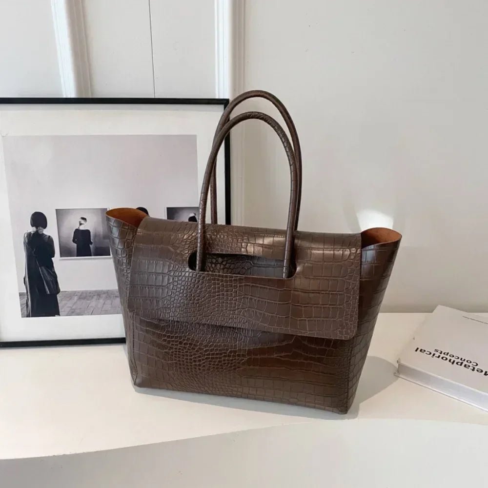 Kožená shopper taška Jessica s ražbou