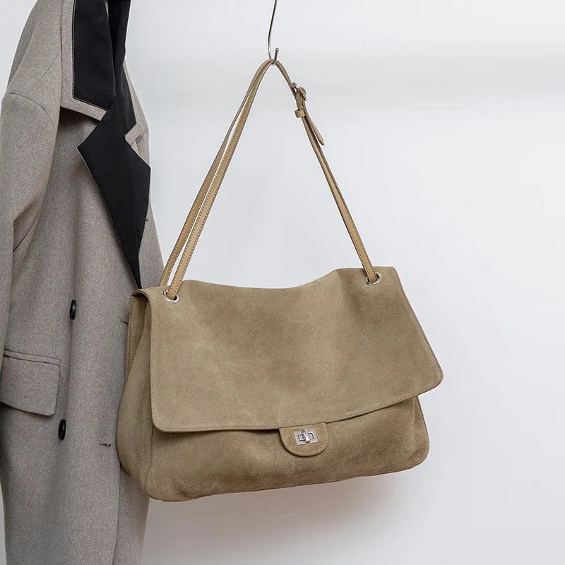 Matná semišová crossbody taška Ruth