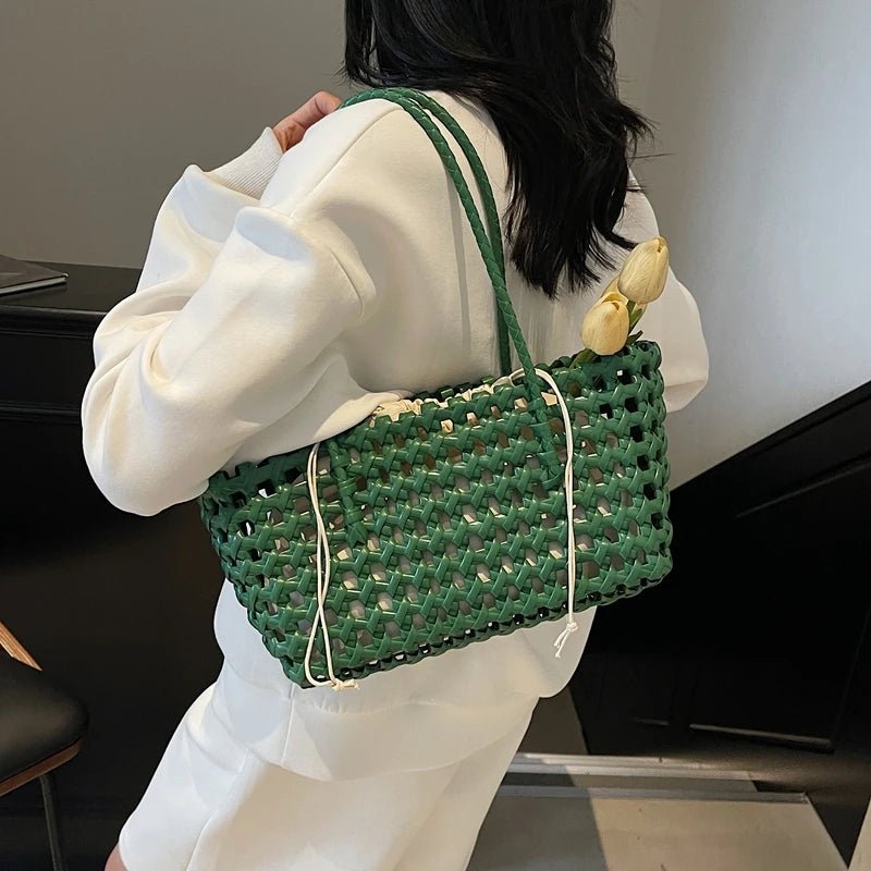 Claudia vyhloubený ramenní tote