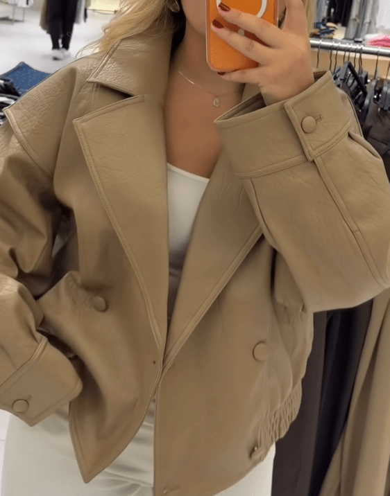 Audrey dvouřadý kabát z umělé kůže