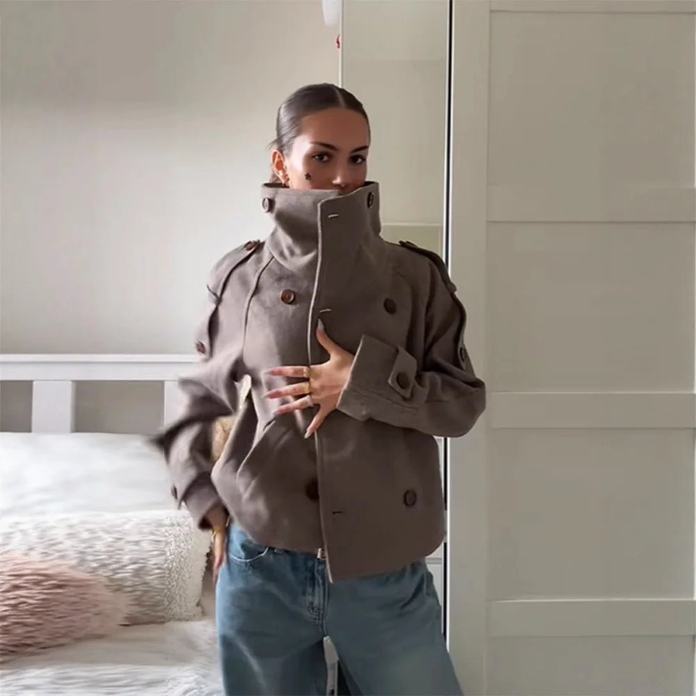 Julie kabát s límečkem a oversized střihem