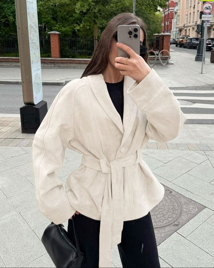 Teresa kabát typu trench s páskem z semiše