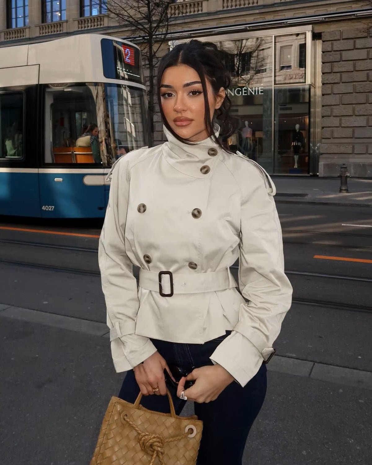 Teresa britský trenčkot s páskem