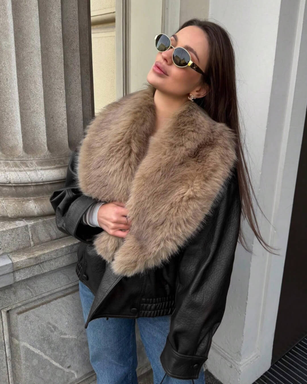 Francesca bunda z umělé kůže s odnímatelným kožešinovým límcem