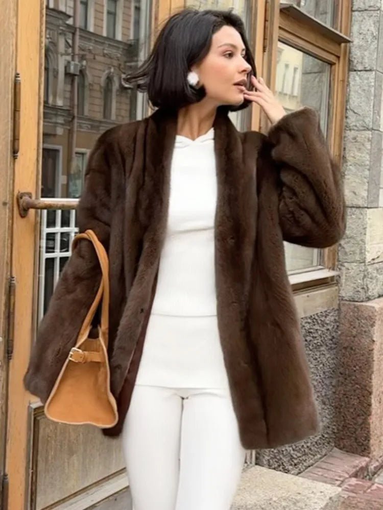 Hazel prošívaná bunda s páskem z umělé kožešiny