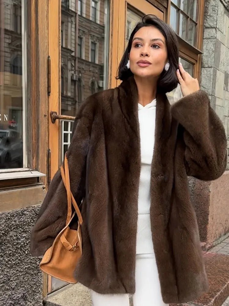 Hazel prošívaná bunda s páskem z umělé kožešiny