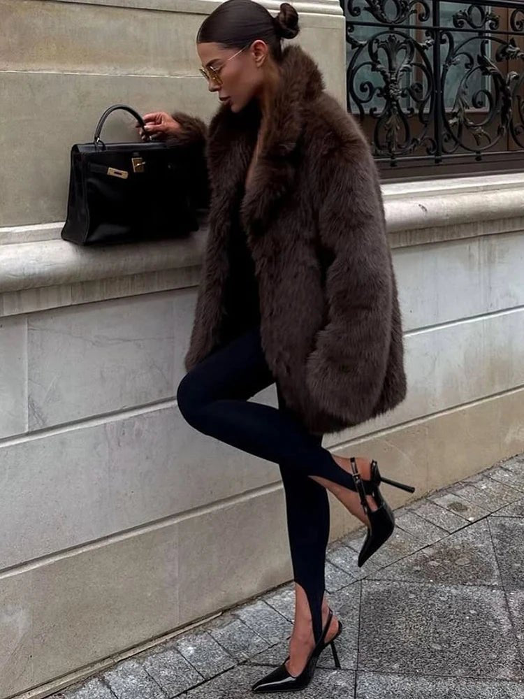 Lena nadměrný kabát z umělé kožešiny