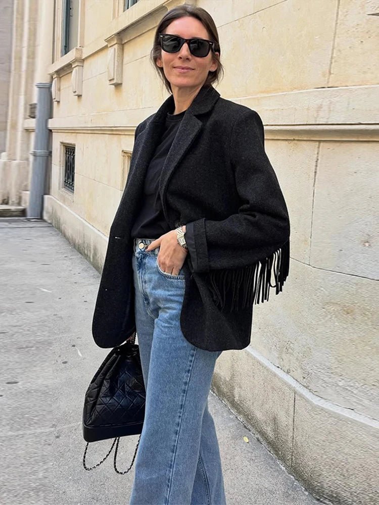Marcelle sako s třásněmi