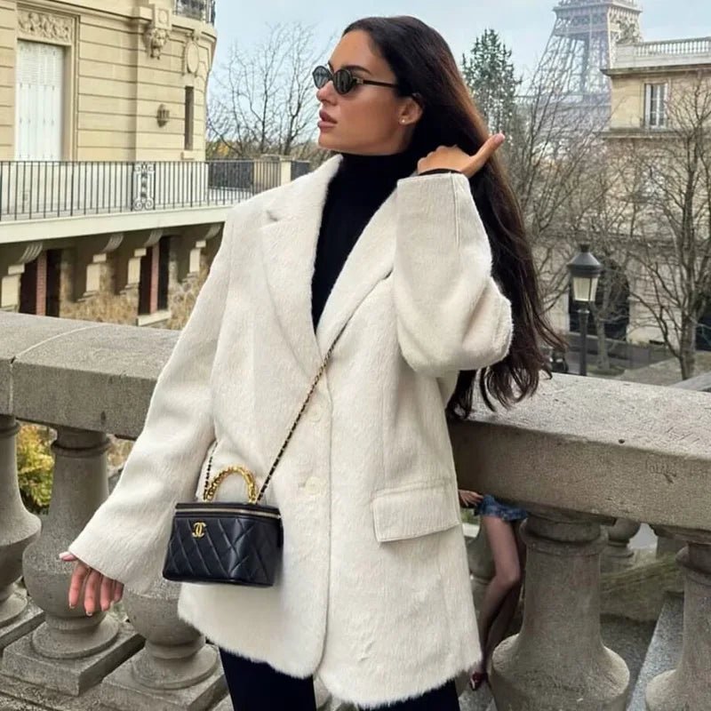 Noemi strukturované sako