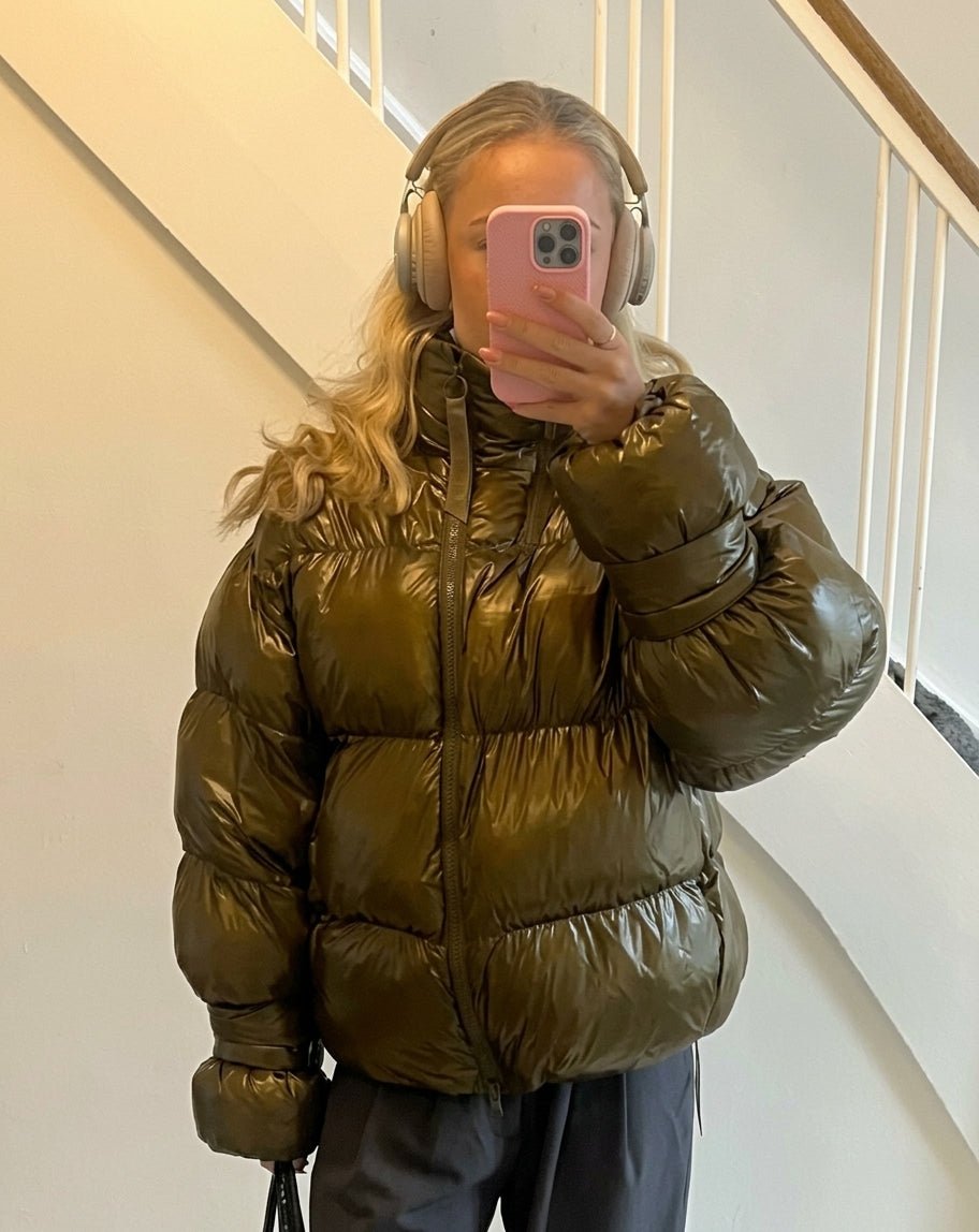 Olivia lesklá péřová bunda