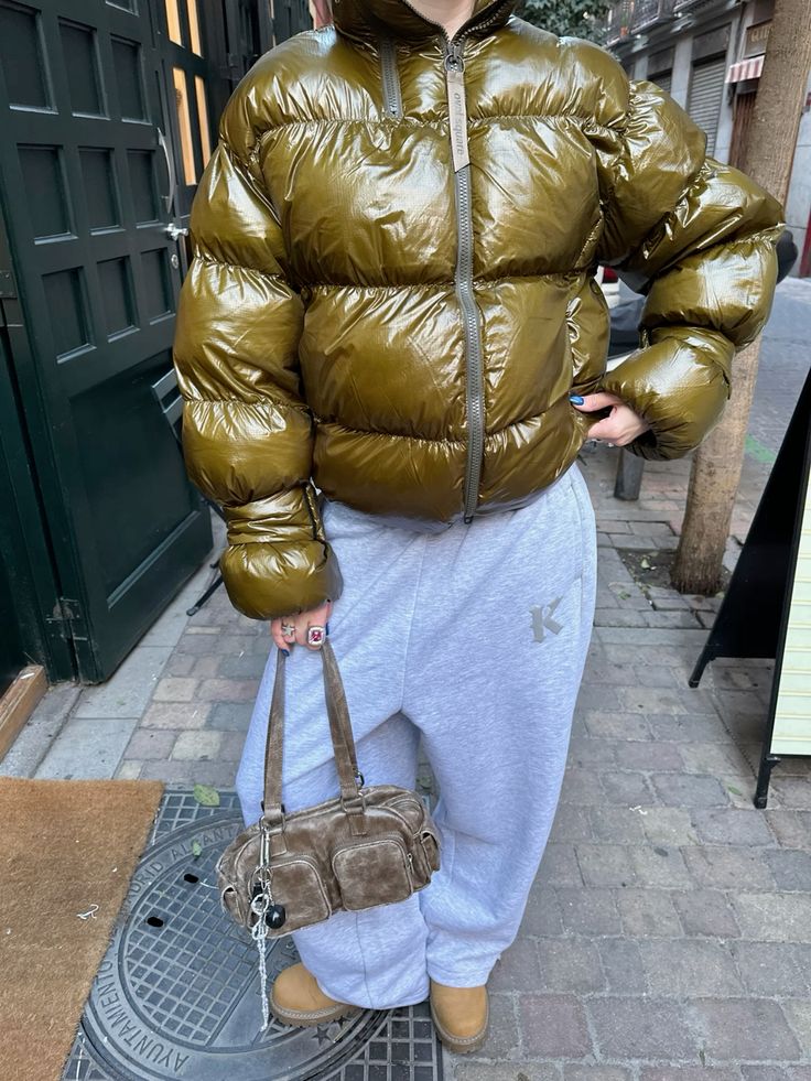 Olivia lesklá péřová bunda