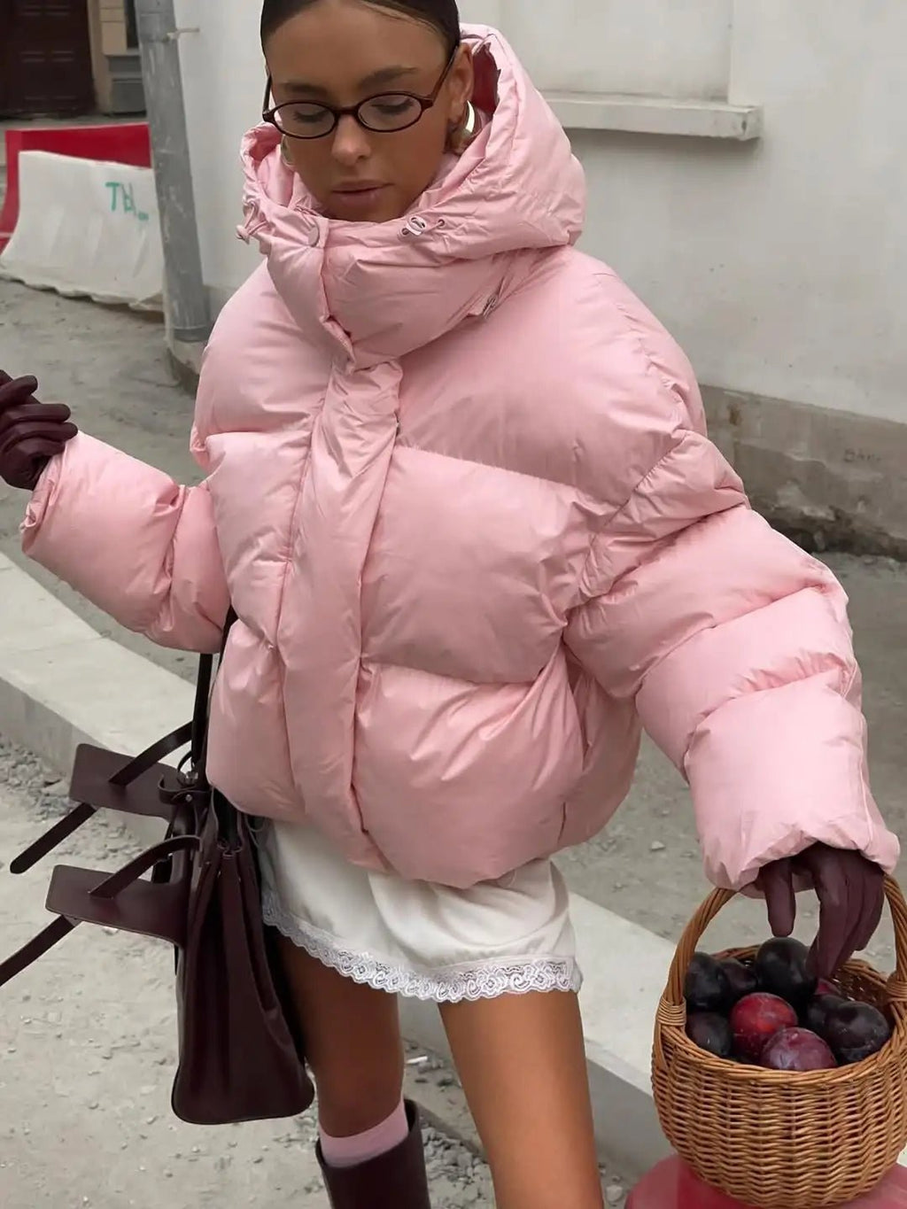 Vina prošívaná bunda s kapucí