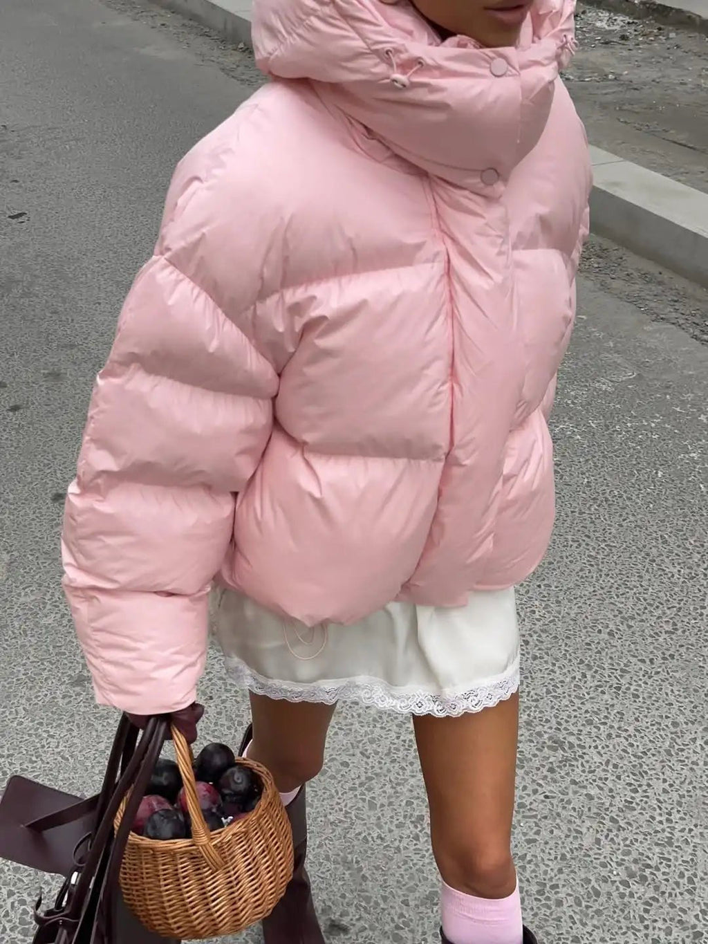Vina prošívaná bunda s kapucí