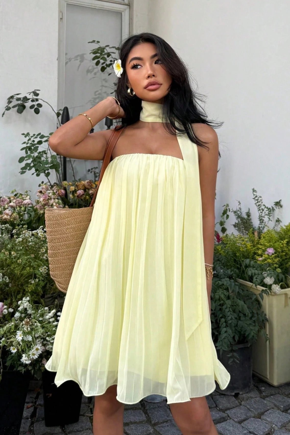 Aliya nařasené bandeau mini šaty