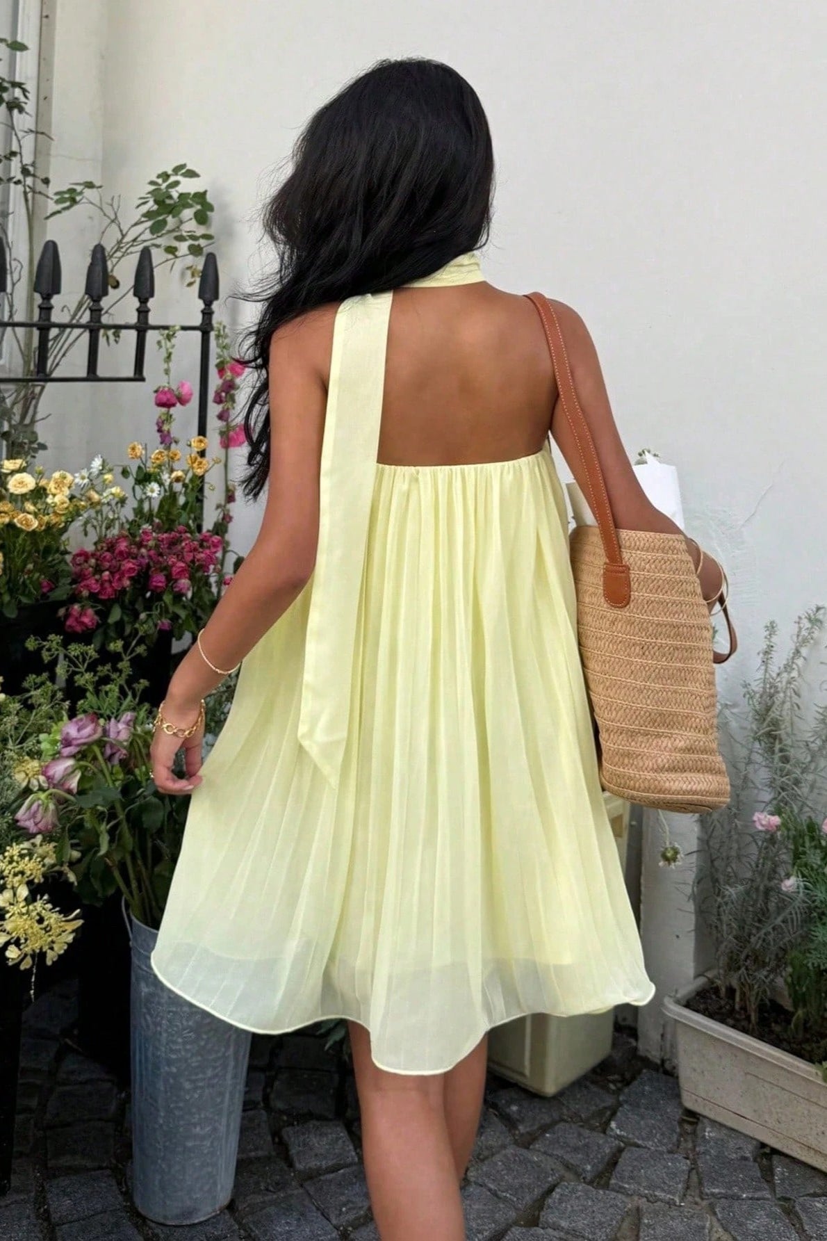 Aliya nařasené bandeau mini šaty