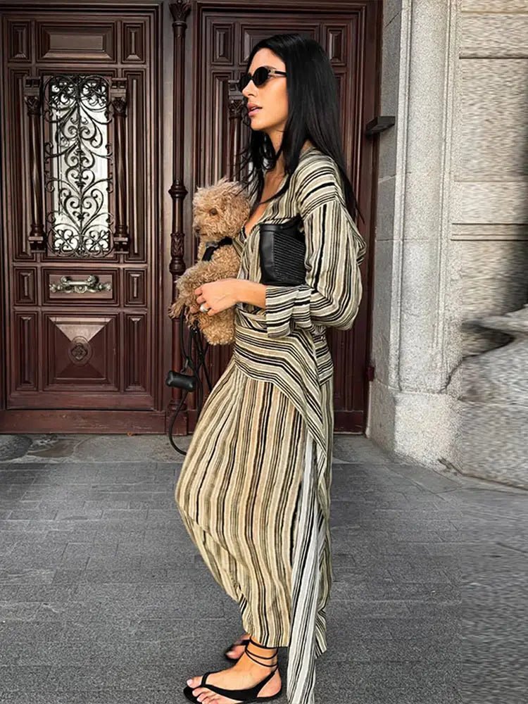 Amanda pruhované maxi šaty s výstřihem do V