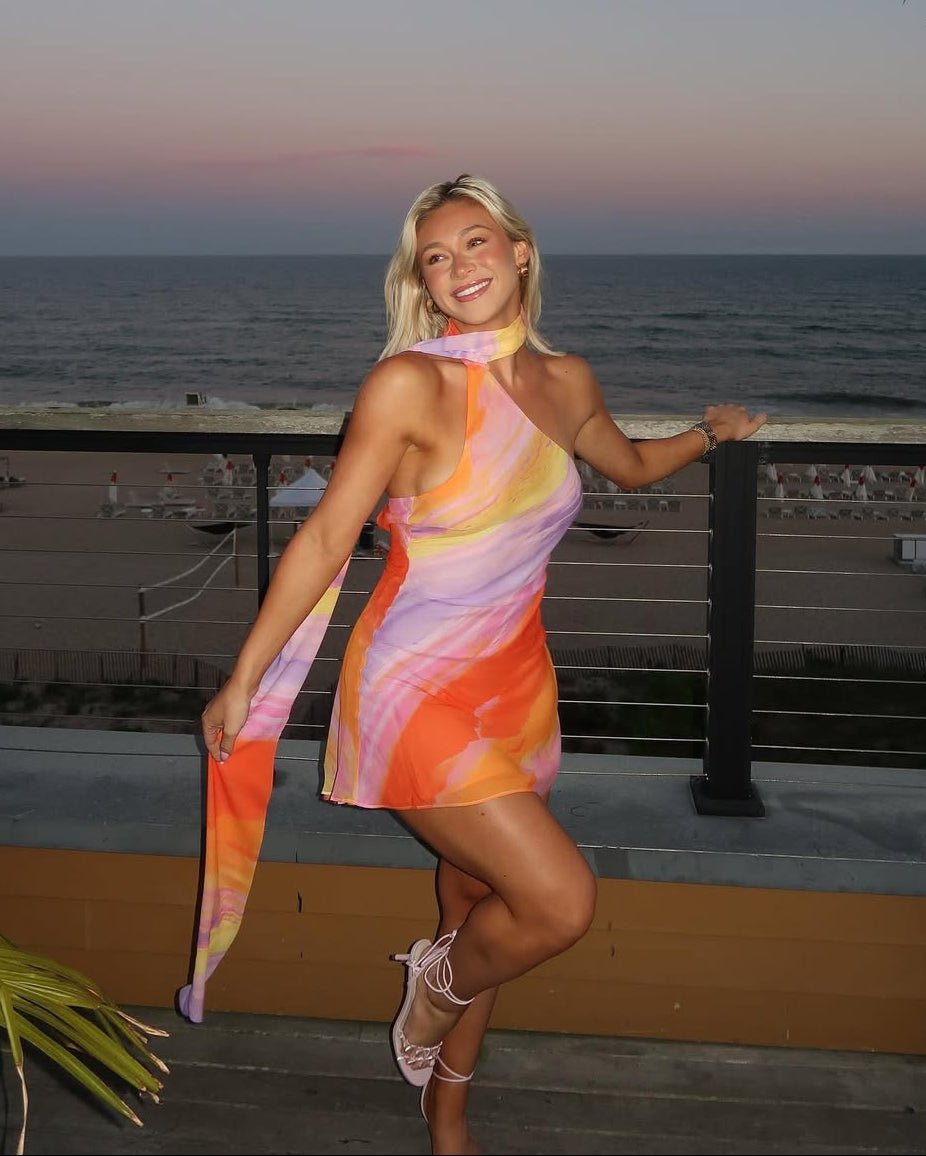 Bianca minisaténové šaty na jedno rameno