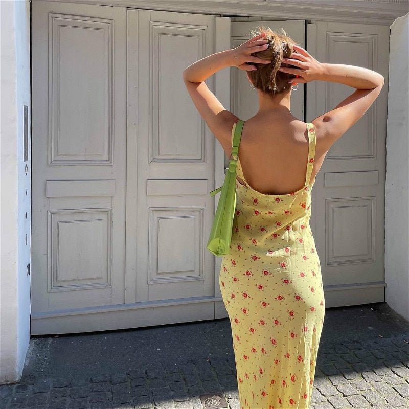 Iris rozšířené květinové šaty s volánky
