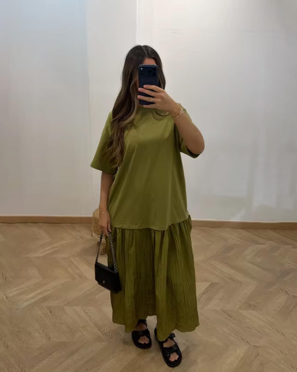 Midi šaty Celeste s plisováním a patchworkem