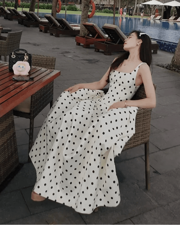 Jasmine puntíkované midi šaty