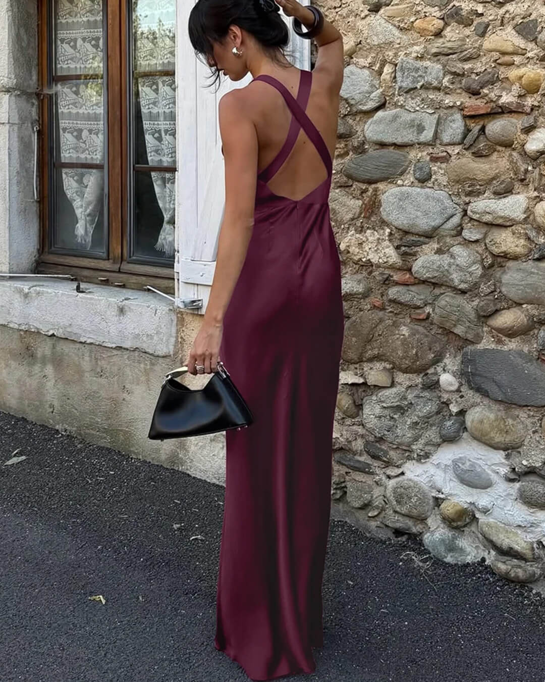 Joyce saténové halter maxi šaty ve vínově červené barvě