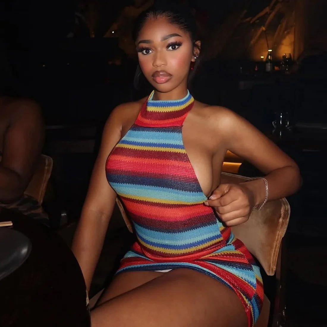 Aireste Pruhované Halter Bodycon šaty