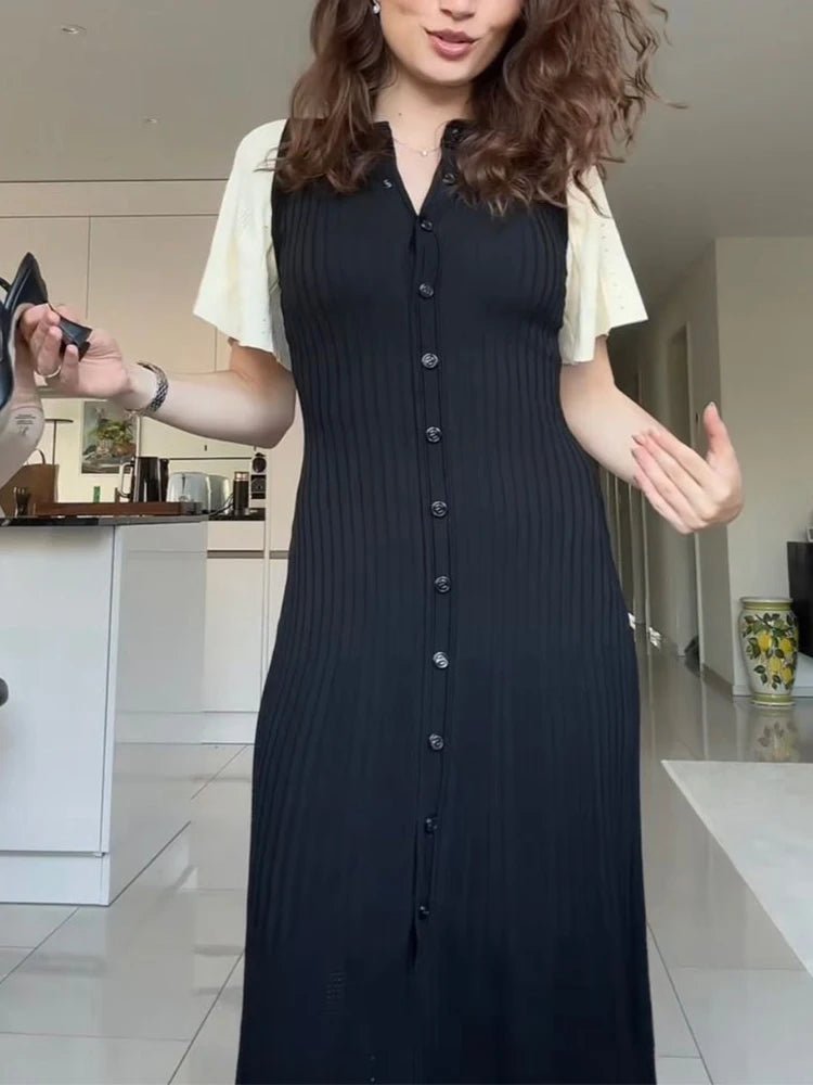 Bianca pletené midi šaty s nabíranými zvonovými rukávy