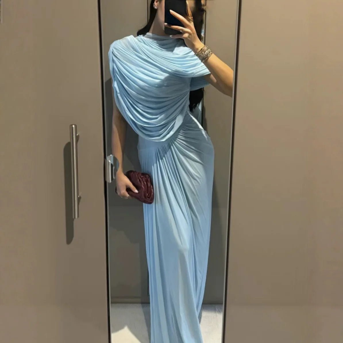 Monica elegantní přiléhavé maxi šaty ze síťoviny
