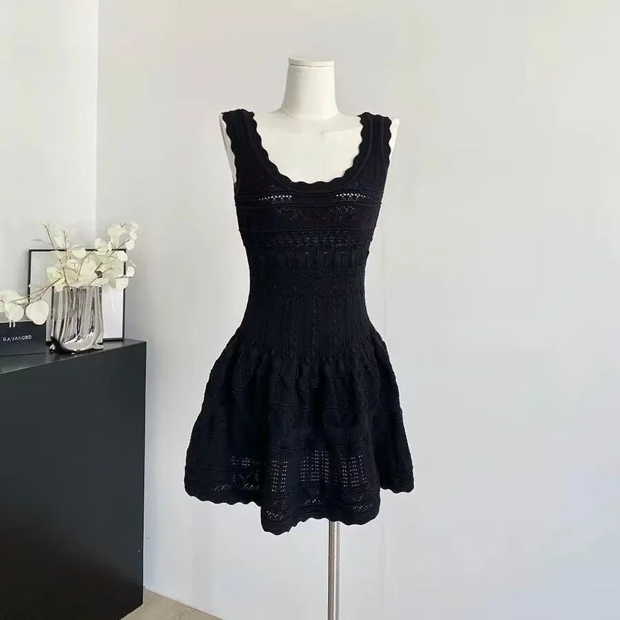 Esther pletené midi šaty s průstřihy