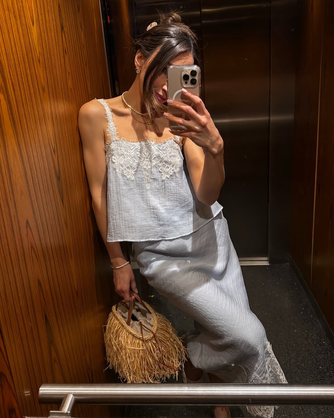 Celeste krajkový dvoudílný midi set
