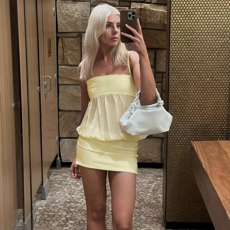 Celeste bardot krajkové těsné mini šaty