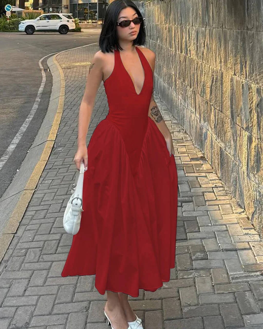 Kristy maxi šaty s hlubokým výstřihem