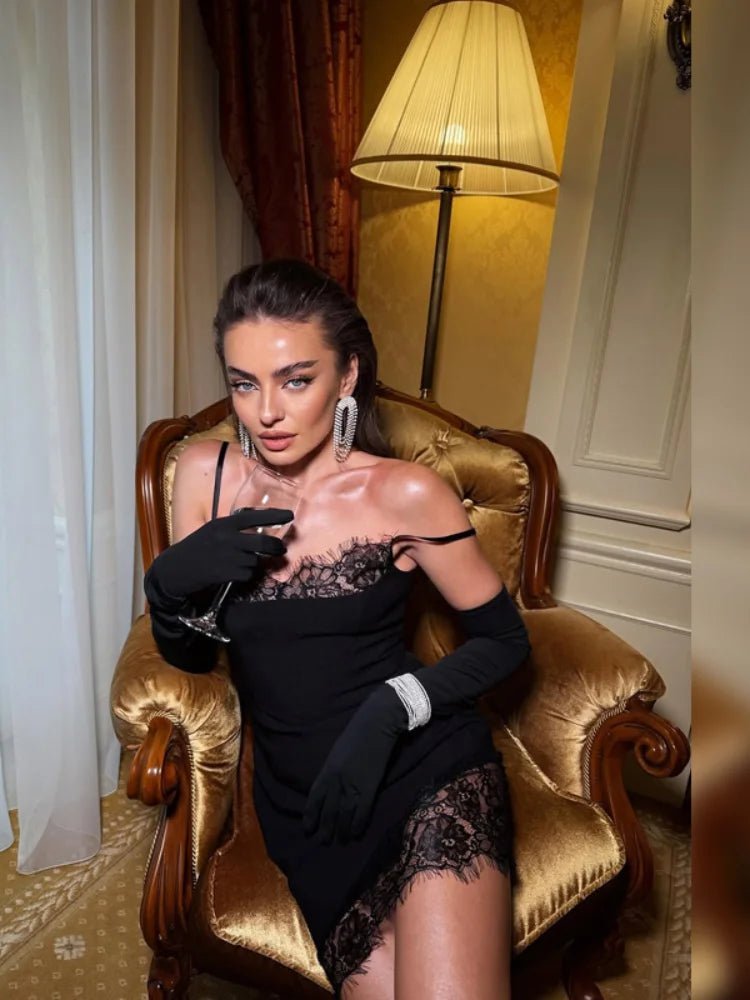 Sylvie krajkové tílkové šaty