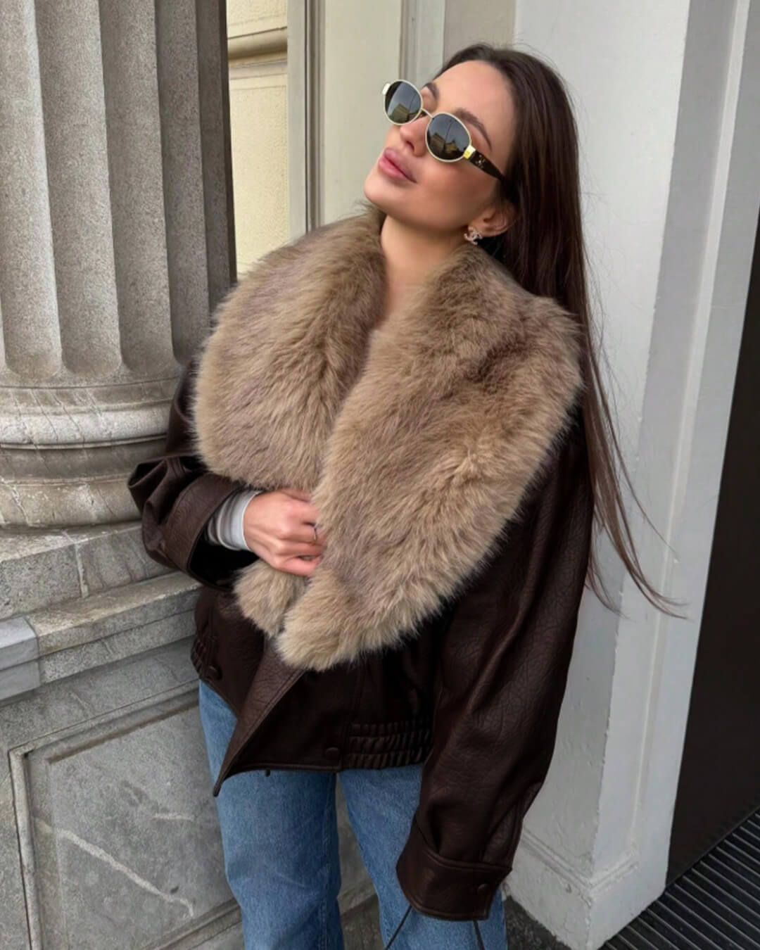 Francesca bunda z umělé kůže s odnímatelným kožešinovým límcem