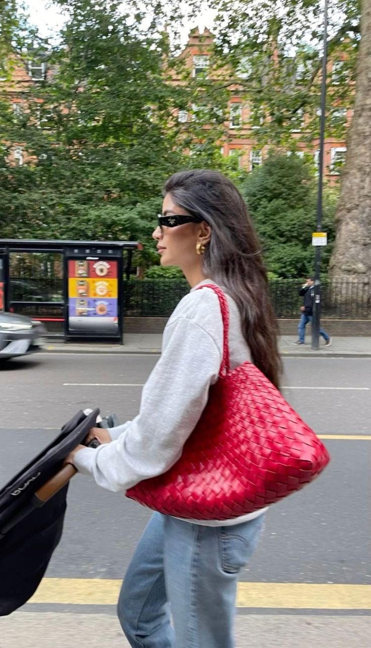Marissa veganská kožená tkaná kabelka střední