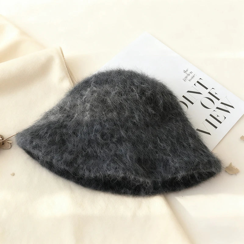 Kyla chlupatý klobouk typu bucket