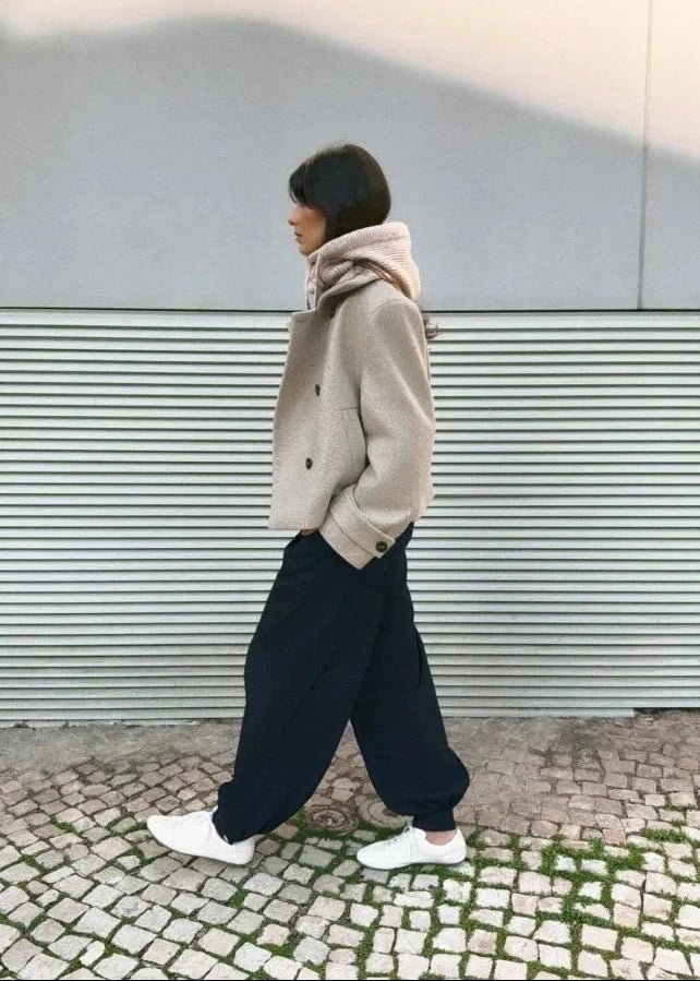 Amelie bunda se stojáčkem a kapsami