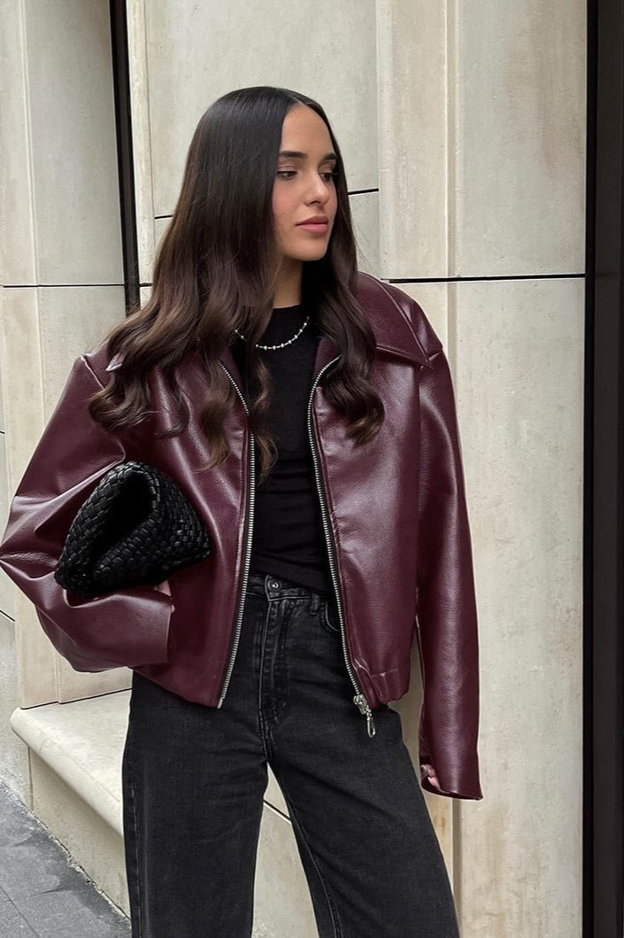 Ilona Bunda z Matné Umělé Kůže Moto