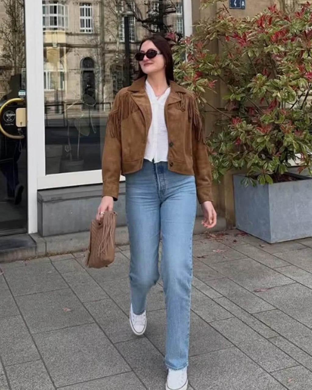 Nicole western bunda z umělého semiše s třásněmi