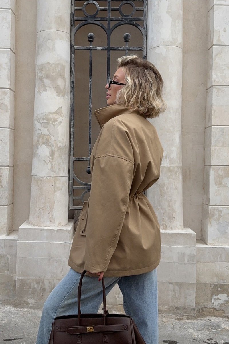 Eva trenčkot se stahovací šňůrkou