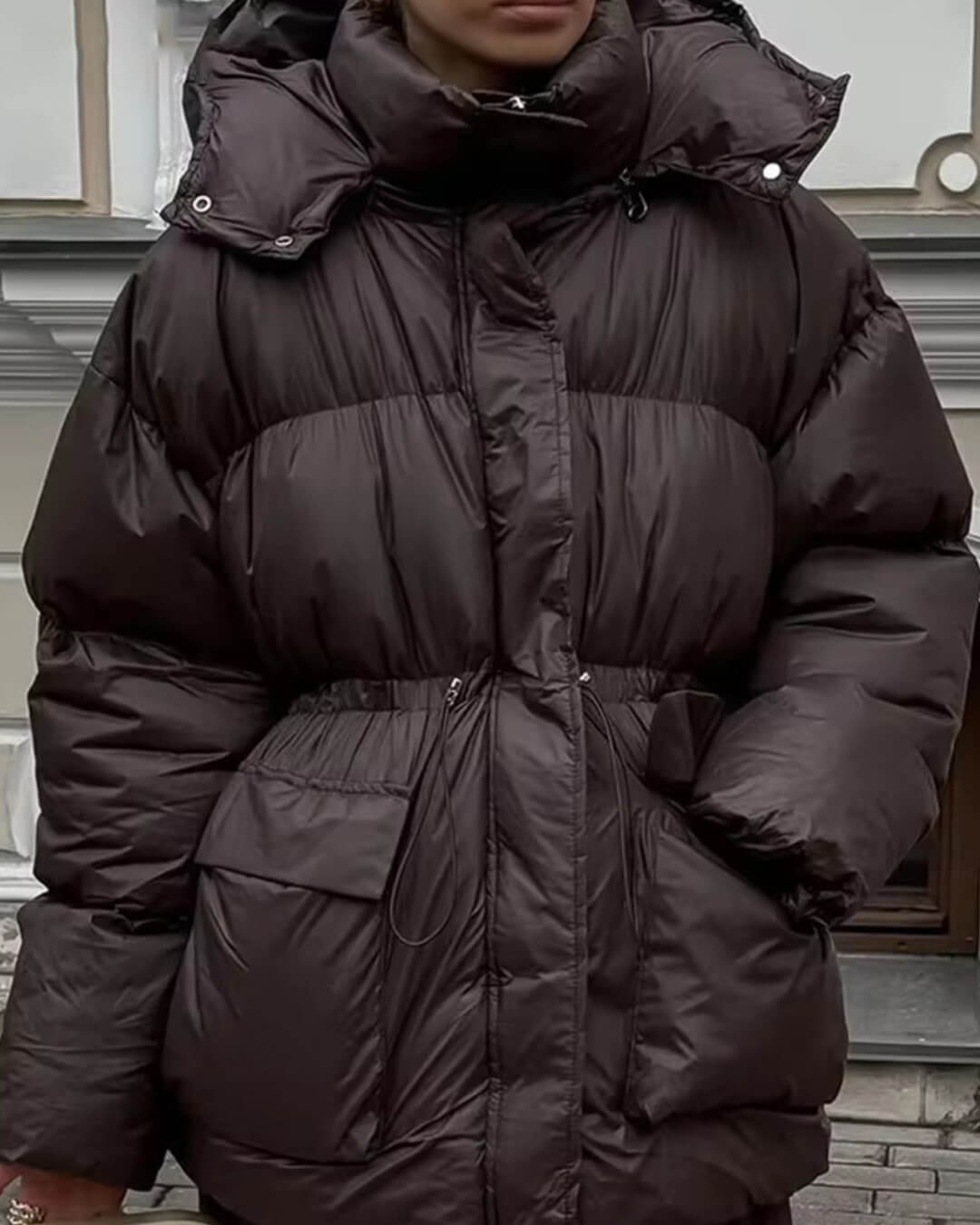 Lesklá péřová bunda Jillian