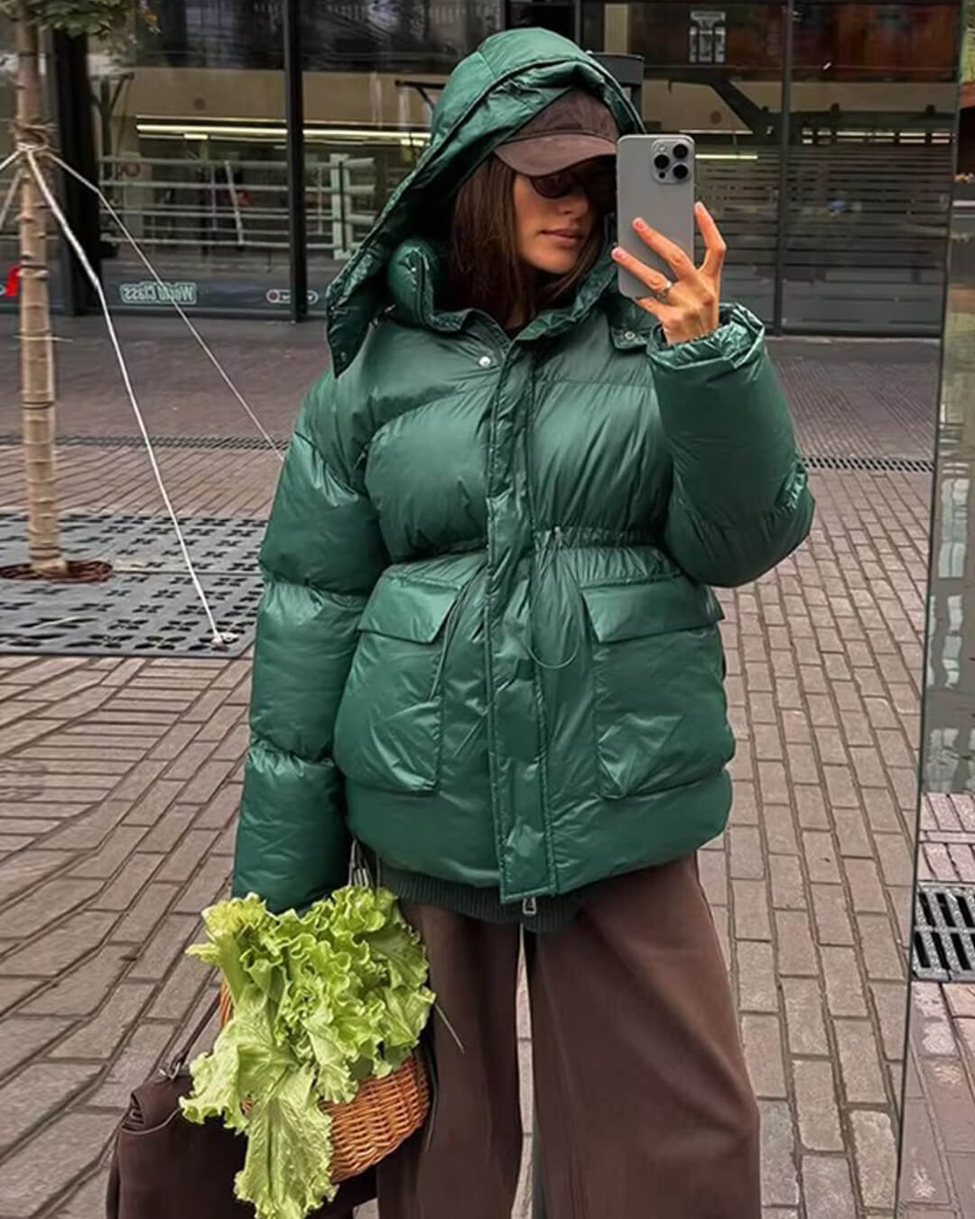 Lesklá péřová bunda Jillian