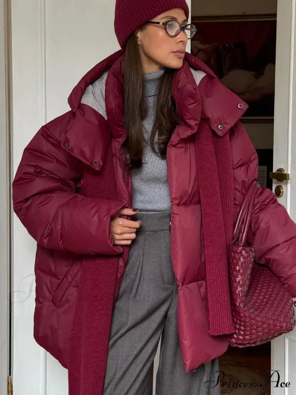 Leila Oversized bunda s odnímatelnou kapucí, prošívaná