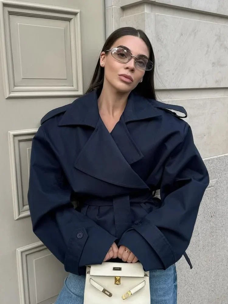 Molly cropped trenčkot s páskem