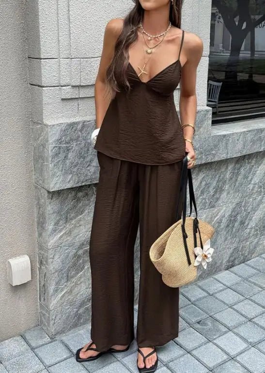 Odette set s hlubokým výstřihem do V a širokými kalhotami