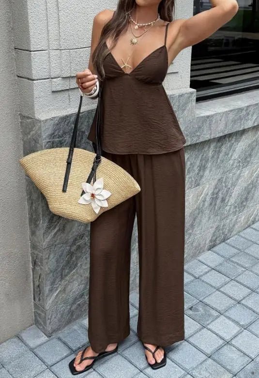 Odette set s hlubokým výstřihem do V a širokými kalhotami